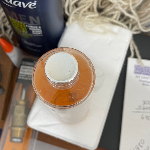 Neora Bath Elixir - Picture 2 of 2